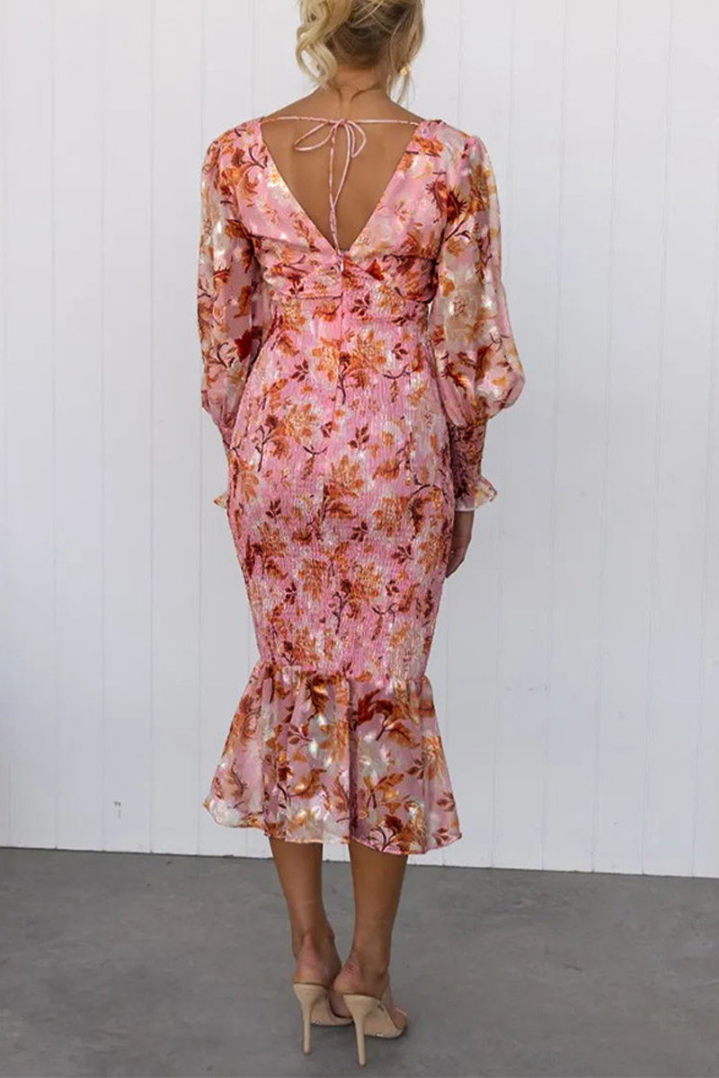 Sophisticated Dress with a Clean Classic Look