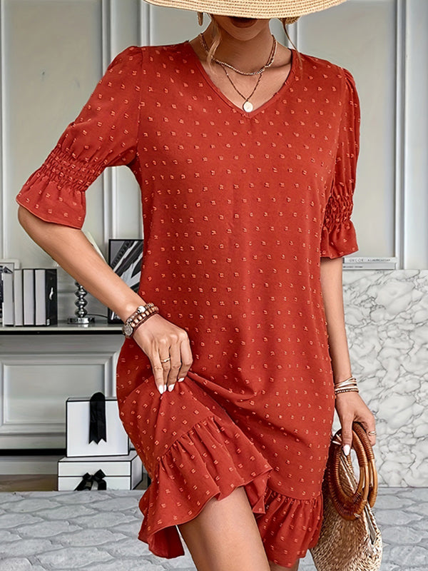 Gracefully Styled Dress for Any Occasion