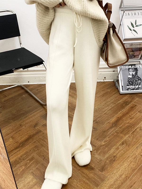 Beautifully Finished Pants in a Timeless Design