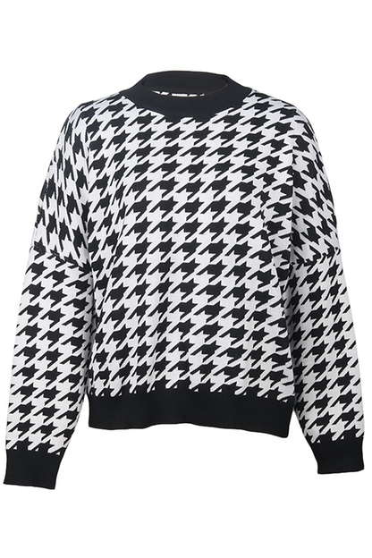 Beautifully Finished Sweater in a Timeless Design