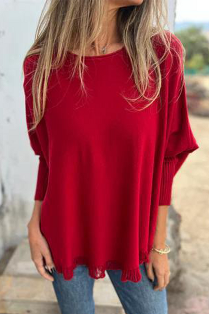 Well Tailored Sweater with a Graceful Silhouette