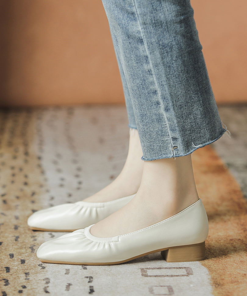 Sophisticated Garment with a Clean Classic Look