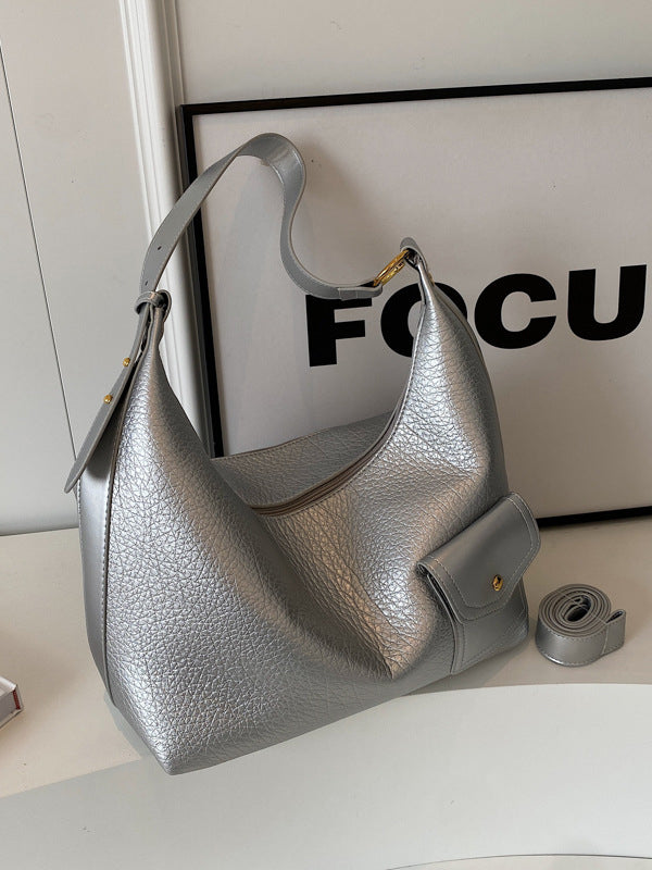 Polished Bag with an Effortless Classic Look