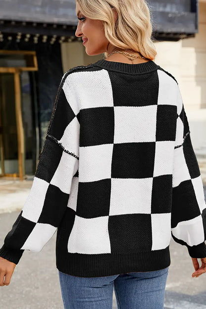Classic Vintage Sweater with a Flattering Fit