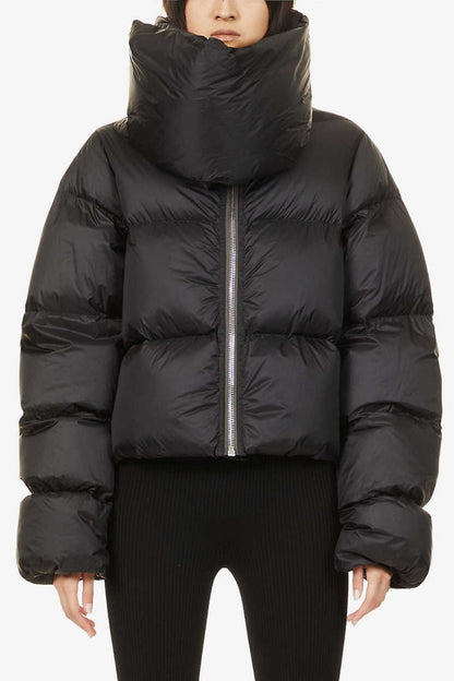 Effortlessly Elegant Jacket with a Timeless Design