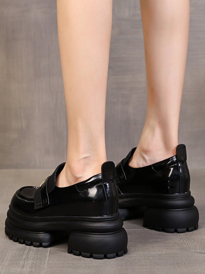 A Vintage Style Shoes with Delicate Timeless Details