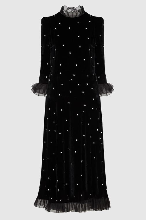 Well Tailored Dress with a Graceful Silhouette