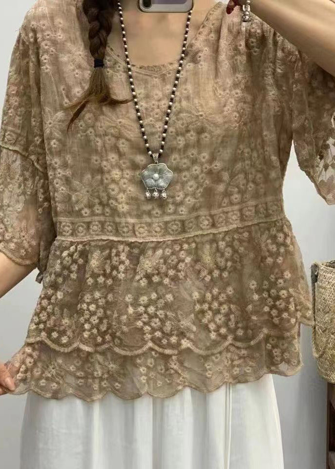 Sophisticated Blouse with a Clean Classic Look