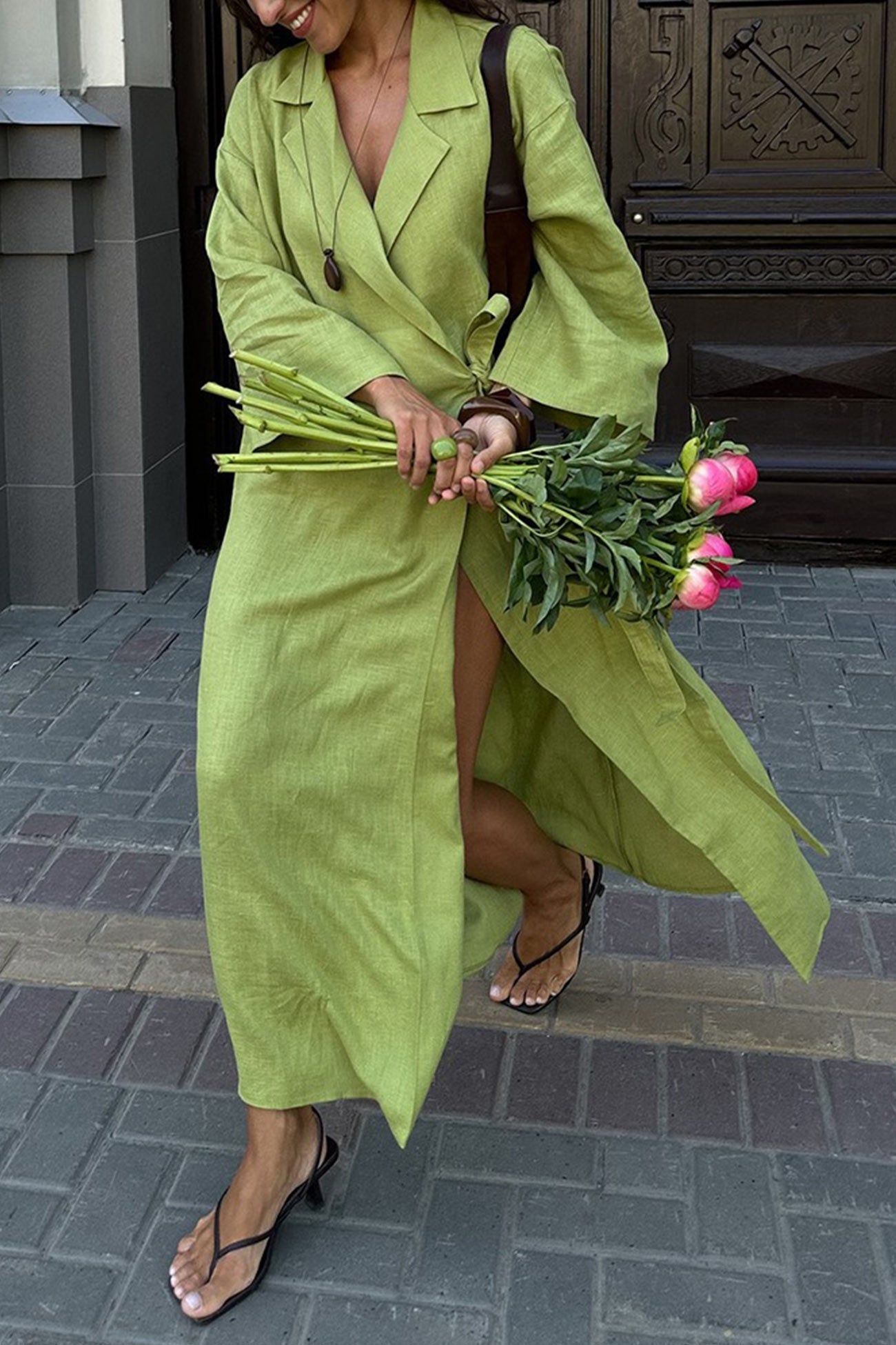 Gracefully Styled Dress for Any Occasion