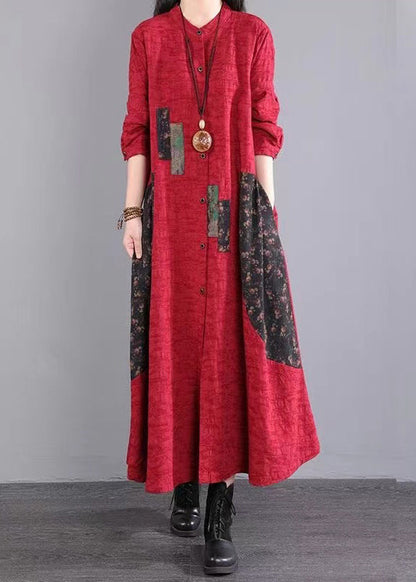 Classic Vintage Dress with a Flattering Fit