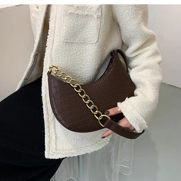 Classic Vintage Bag with a Flattering Fit