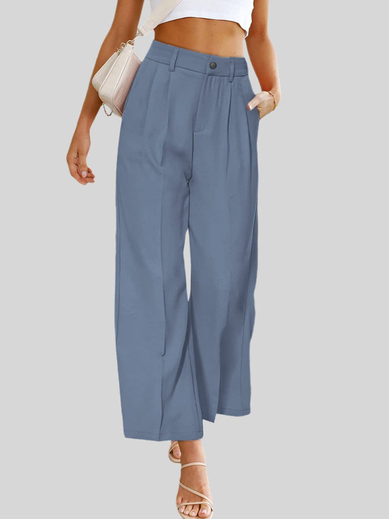 Effortlessly Elegant Garment with a Timeless Design