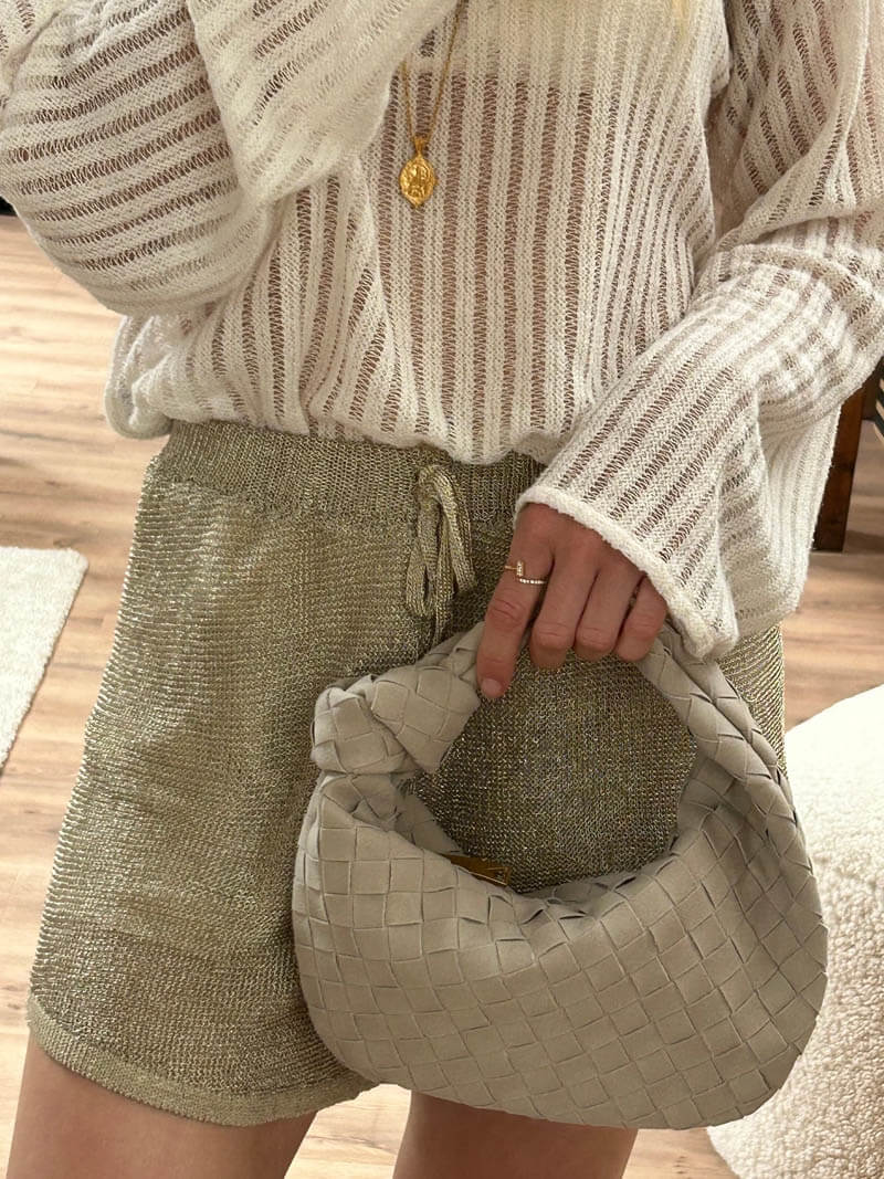 Beautifully Balanced Bag with Timeless Character