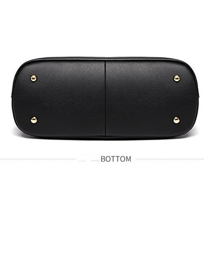 Beautifully Finished Bag in a Timeless Design