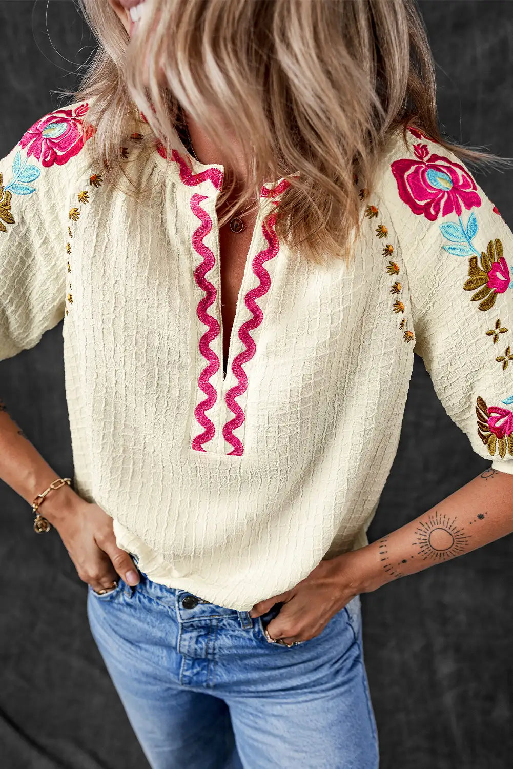 Elegantly Styled Blouse for Everyday Wear