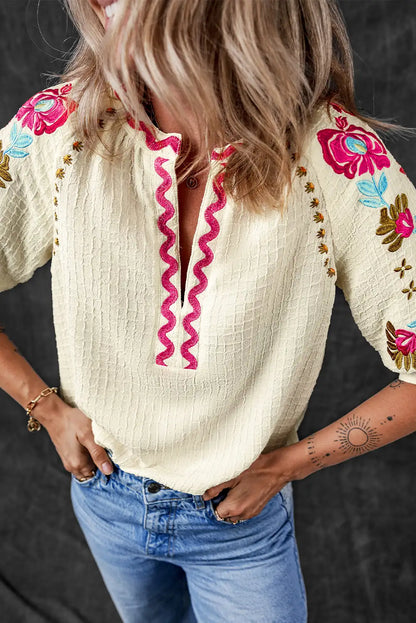 Elegantly Styled Blouse for Everyday Wear