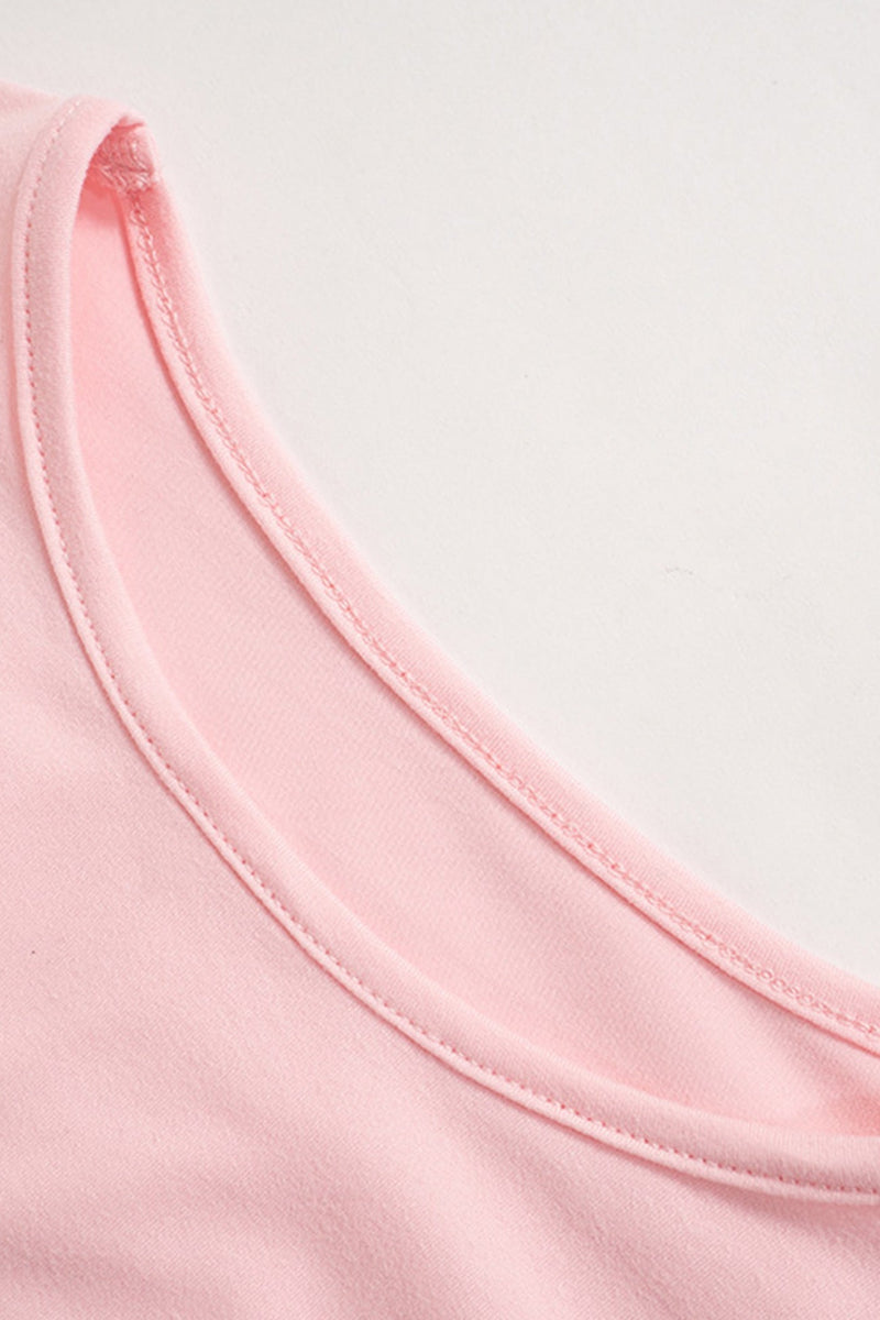 Effortlessly Elegant Pants with a Timeless Design