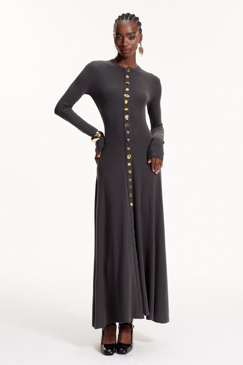 Classic Vintage Dress with a Flattering Fit