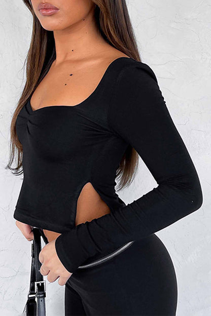 Effortlessly Elegant Top with a Timeless Design