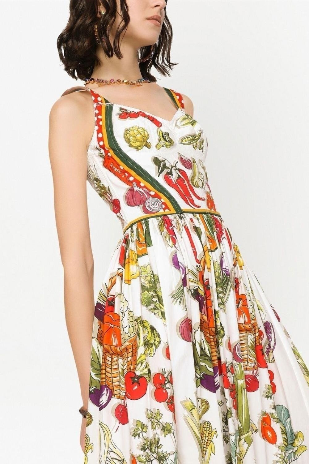 Classic Vintage & Enduringly Stylish Dress