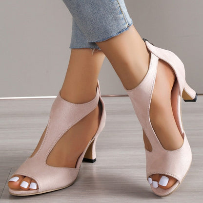 Polished Shoes with an Effortless Classic Look