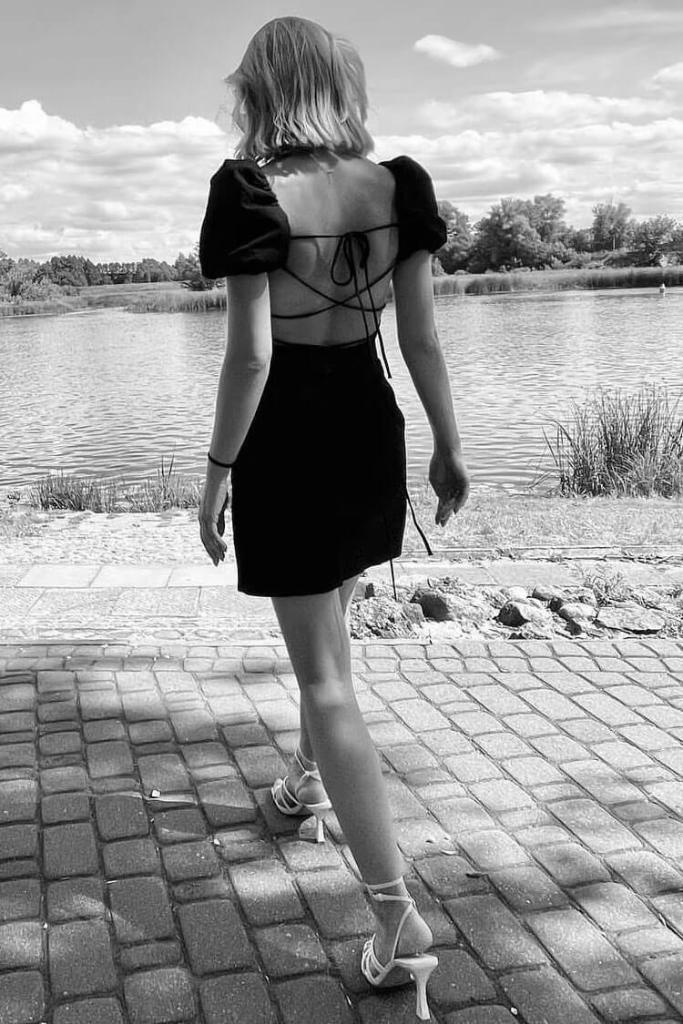 Gracefully Styled Dress for Any Occasion