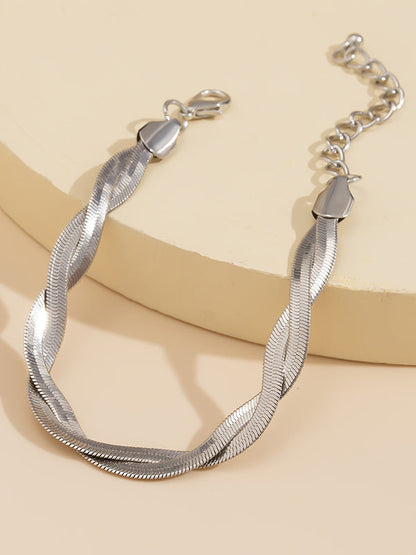Effortlessly Elegant Garment with a Timeless Design