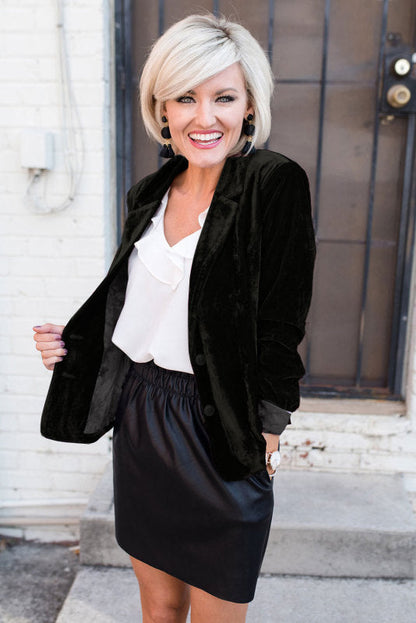 Polished Coat with an Effortless Classic Look
