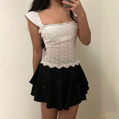 Effortlessly Elegant Garment with a Timeless Design