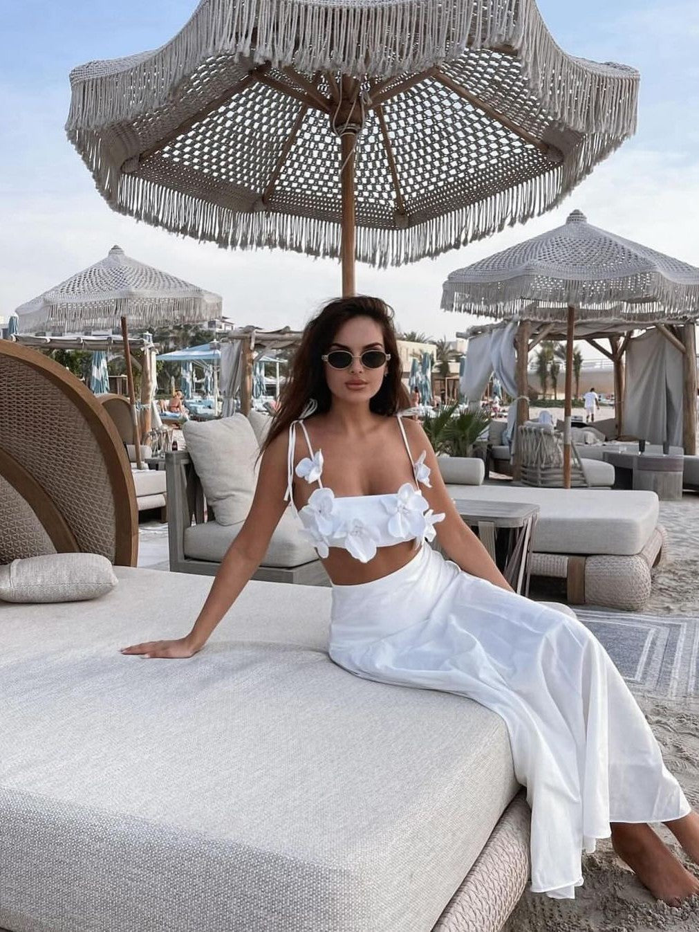 Effortlessly Elegant Top with a Timeless Design
