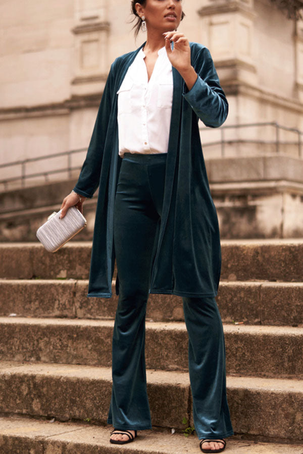 Gracefully Styled Garment for Any Occasion