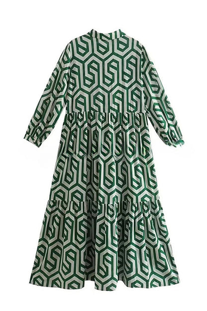 Sophisticated Dress with a Clean Classic Look