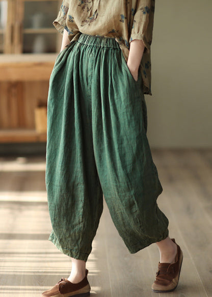 Classic Vintage Pants with a Flattering Fit