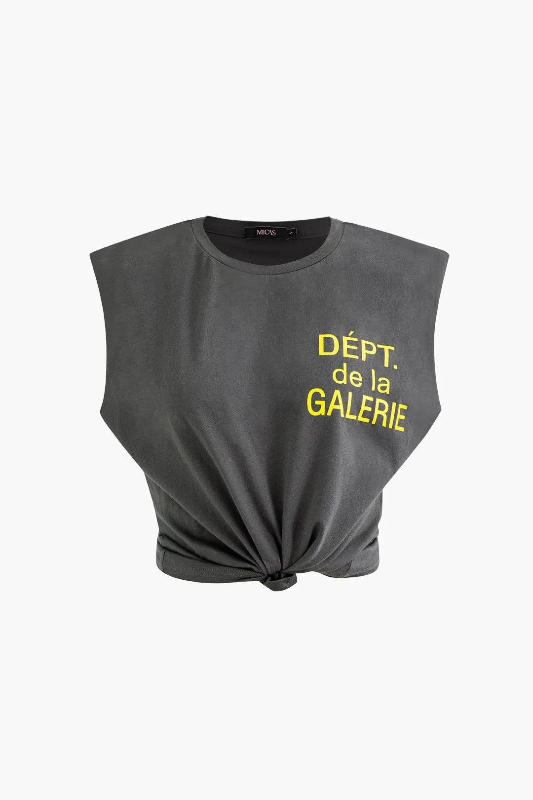 Effortlessly Elegant T-Shirt with a Timeless Design