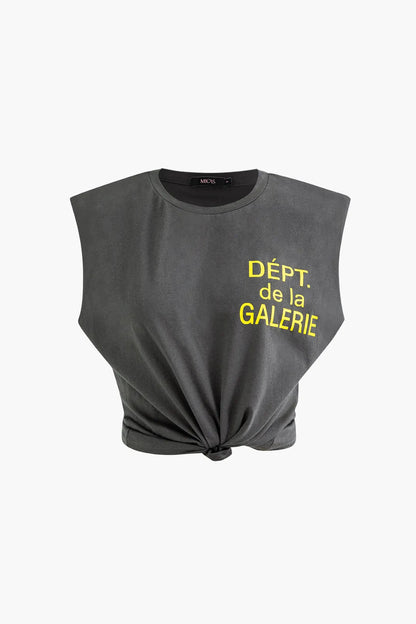 Effortlessly Elegant T-Shirt with a Timeless Design