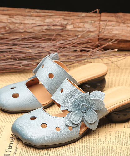 Effortlessly Elegant Sandals with a Timeless Design