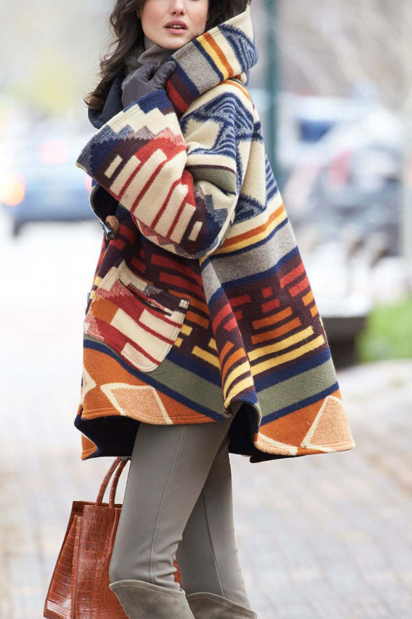 Beautifully Finished Coat in a Timeless Design