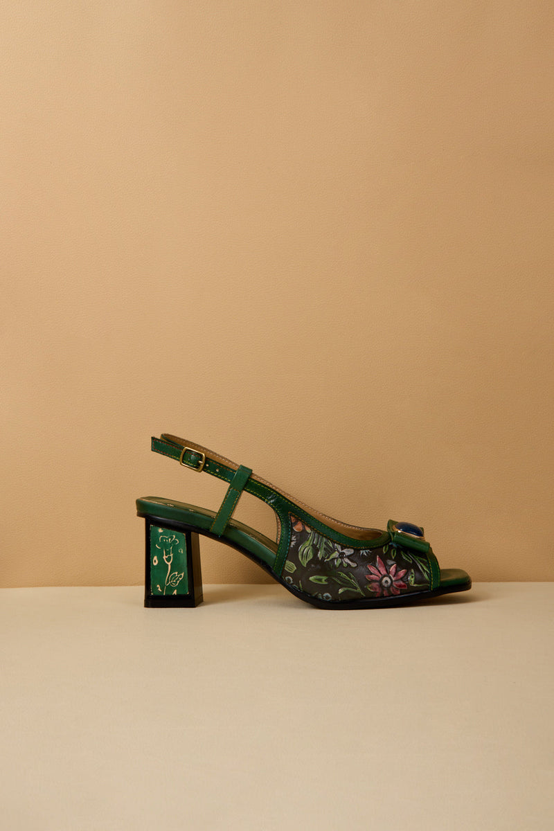 Beautifully Finished Sandals in a Timeless Design