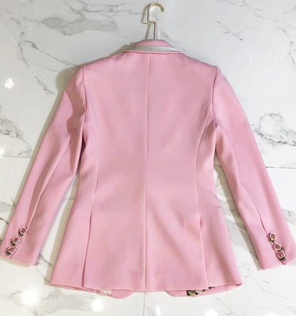 Effortlessly Elegant Garment with a Timeless Design