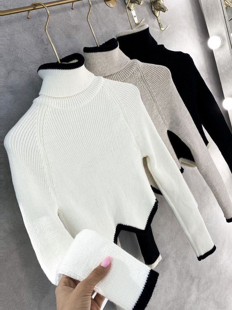 Effortlessly Elegant Sweater with a Timeless Design