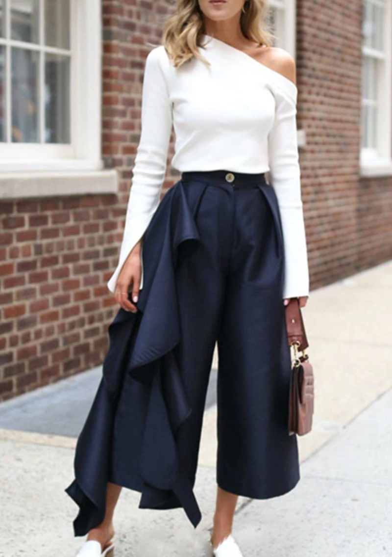Elegantly Styled Pants for Everyday Wear