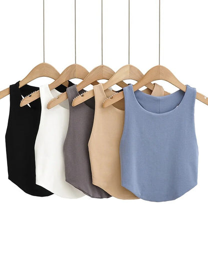 Beautifully Finished Top in a Timeless Design