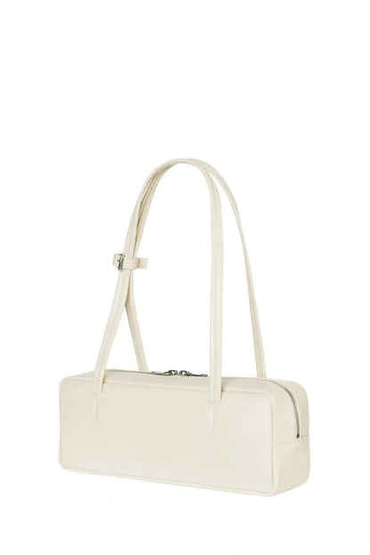 Elegantly Styled Bag for Everyday Wear