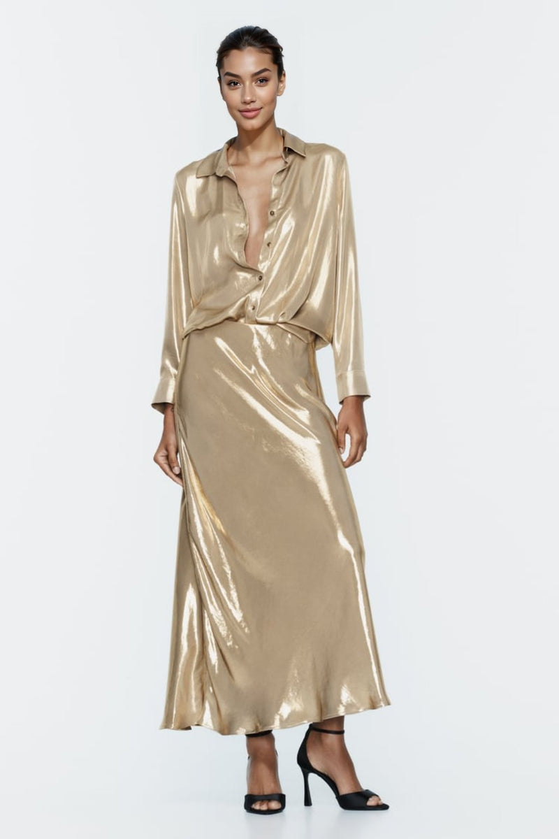 Beautifully Finished Garment in a Timeless Design