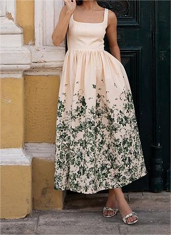 Polished Dress with an Effortless Classic Look