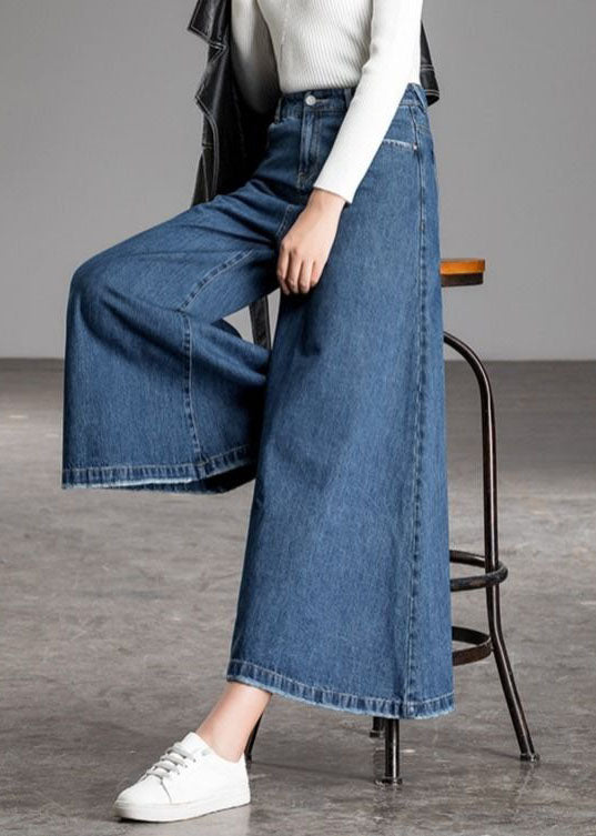 Classic Vintage Pants with a Flattering Fit
