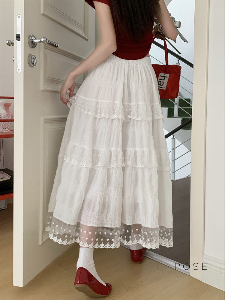 Effortlessly Elegant Garment with a Timeless Design