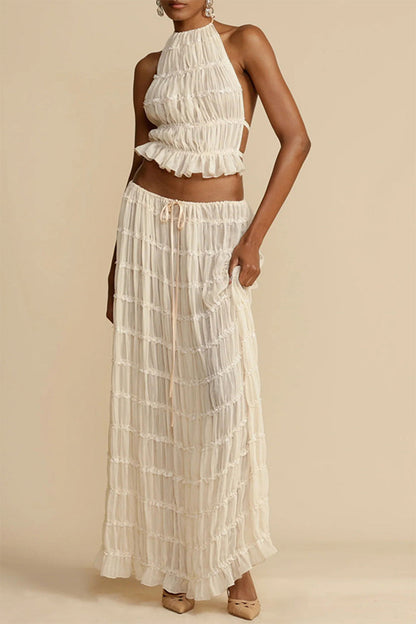Sophisticated Garment with a Clean Classic Look