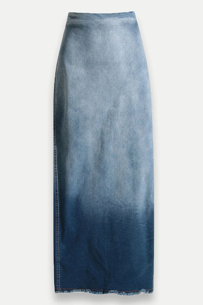 Effortlessly Elegant Garment with a Timeless Design