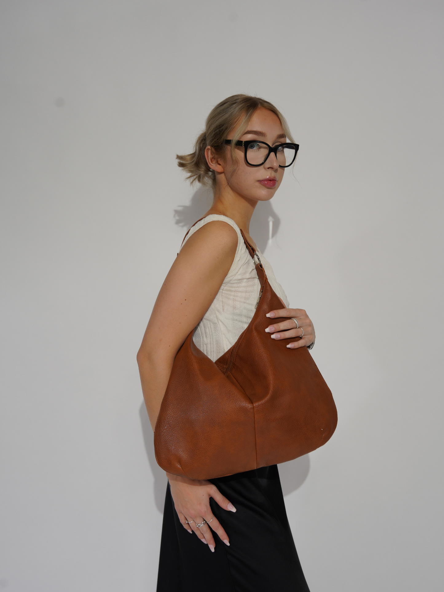 Effortlessly Elegant Bag with a Timeless Design